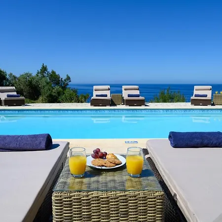 Fanari Villa *