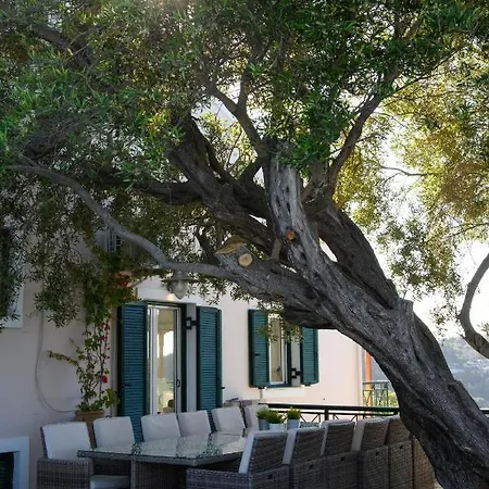 Fanari Lakka (Paxos)